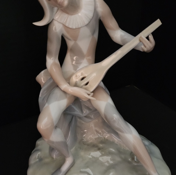 Llardo troubadour with mandolin. 10" porcelain figurine - Picture 5 of 8